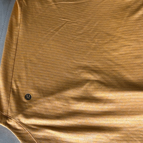 Lululemon Drysense Short Sleeve Clementine Size M - Picture 8 of 8